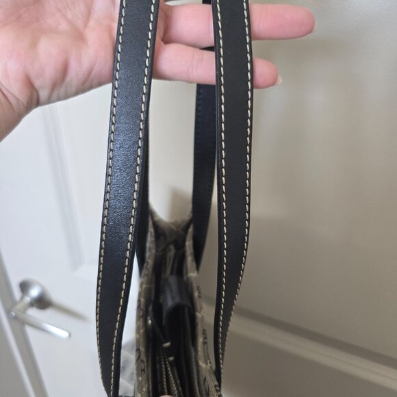 Dooney & Bourke purse - Picture 7 of 13